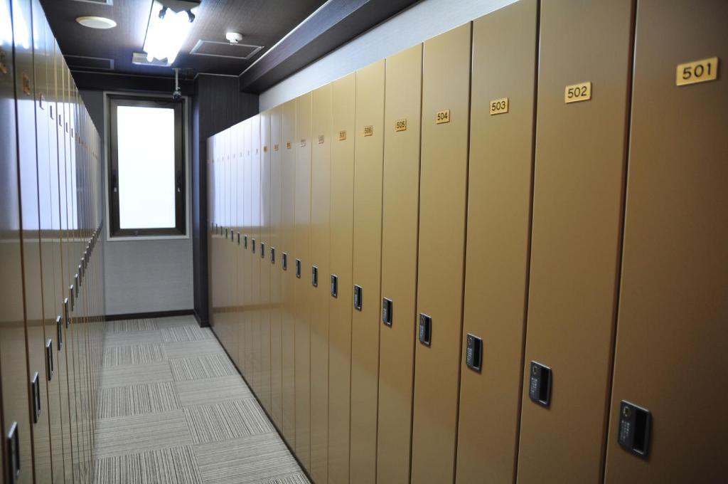 Capsule Hotel & Sauna Ikebukuro Plaza โตเกียว ภายนอก รูปภาพ